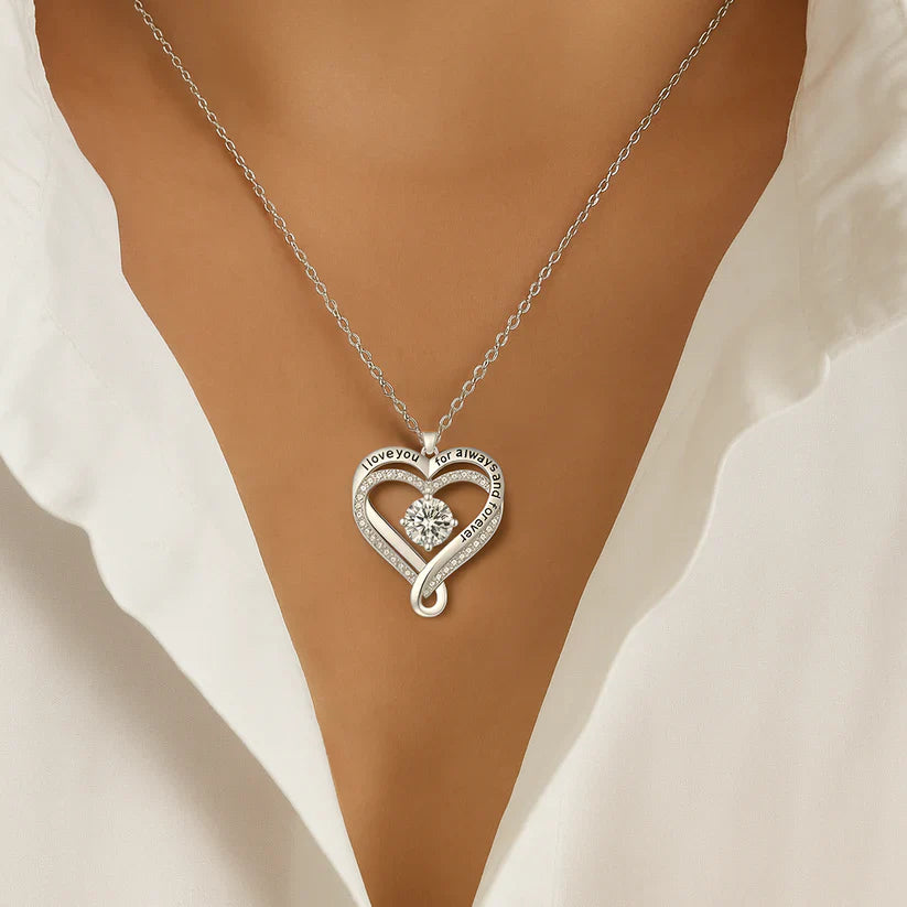 ⏳ Last Chance – Save 50%! Heart Necklace 🎁 With LED Box