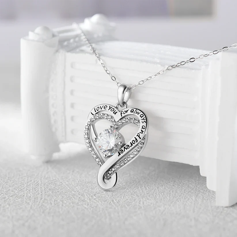 ⏳ Last Chance – Save 50%! Heart Necklace 🎁 With LED Box